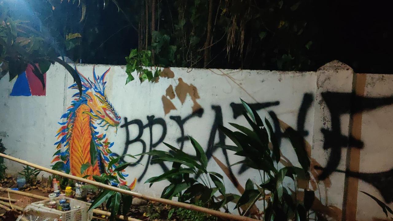 Namahstay Eco Hostel & Coworking & Art Community Spaceアランボル エクステリア 写真