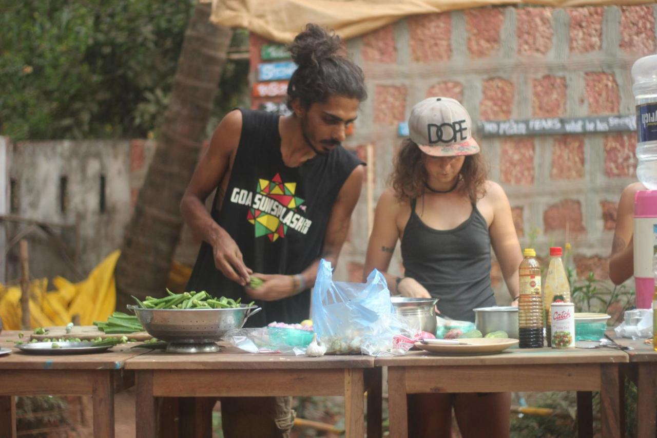 Namahstay Eco Hostel & Coworking & Art Community Spaceアランボル エクステリア 写真