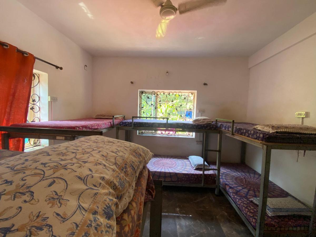 Namahstay Eco Hostel & Coworking & Art Community Spaceアランボル エクステリア 写真