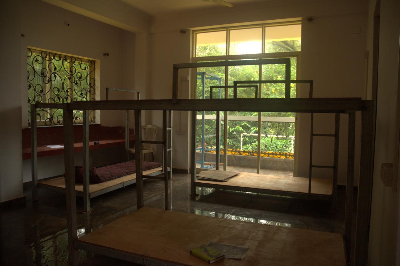 Namahstay Eco Hostel & Coworking & Art Community Spaceアランボル エクステリア 写真